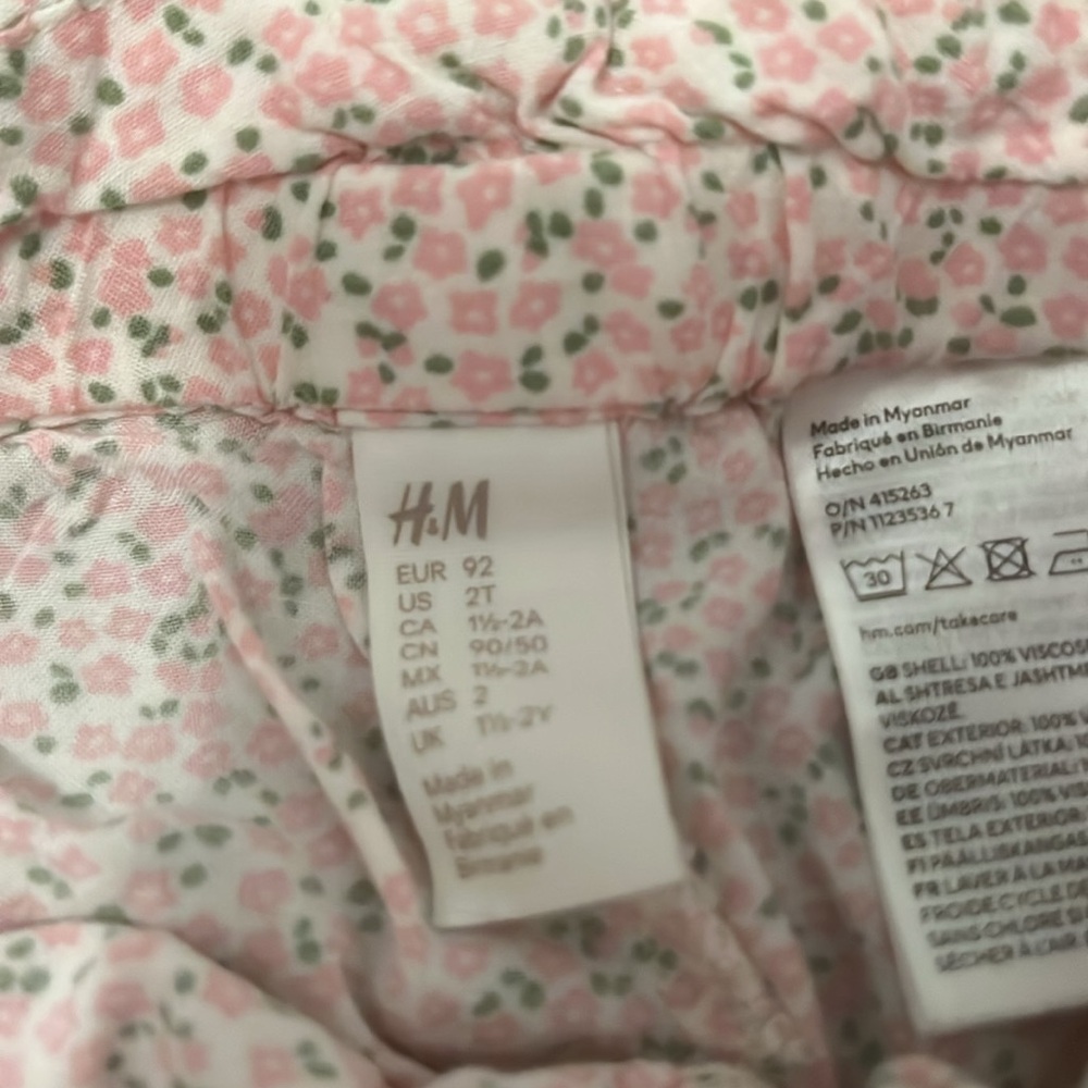 H&M Pants - Picture 2 of 2